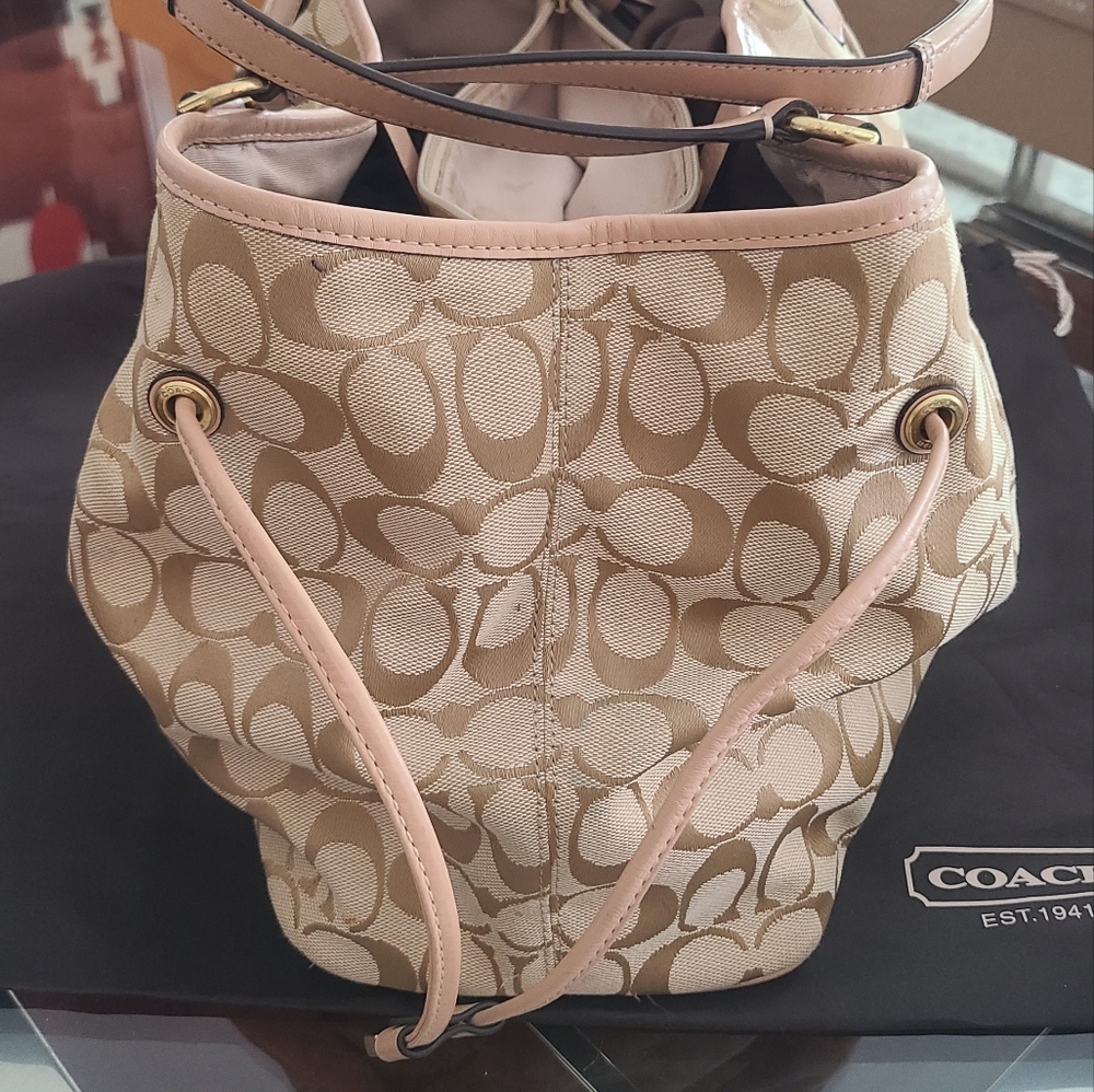 COACH Drawstring Carryall - Picture 5 of 10